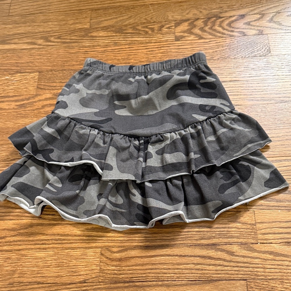 Cheryl Kids Camouflage Ruffle Skirt Size Small